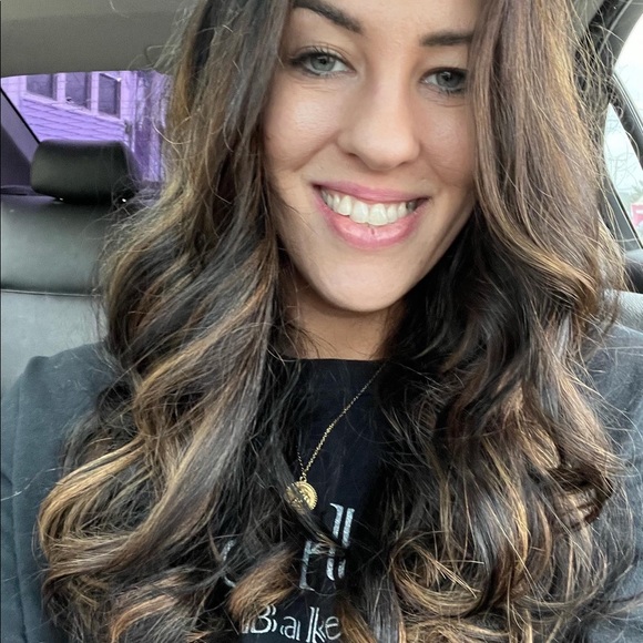 Meet your Posher, Alec - Picture 4 of 13